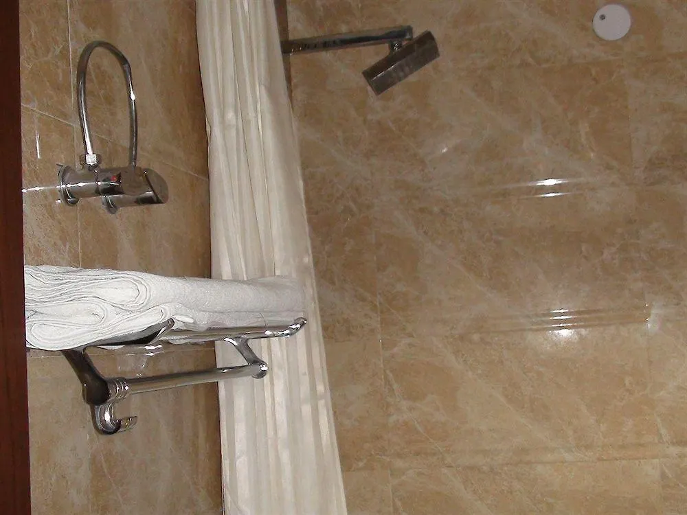 Hotel O The Olive Inn Delhi  4*, Delhi (National Capital Territory of India)