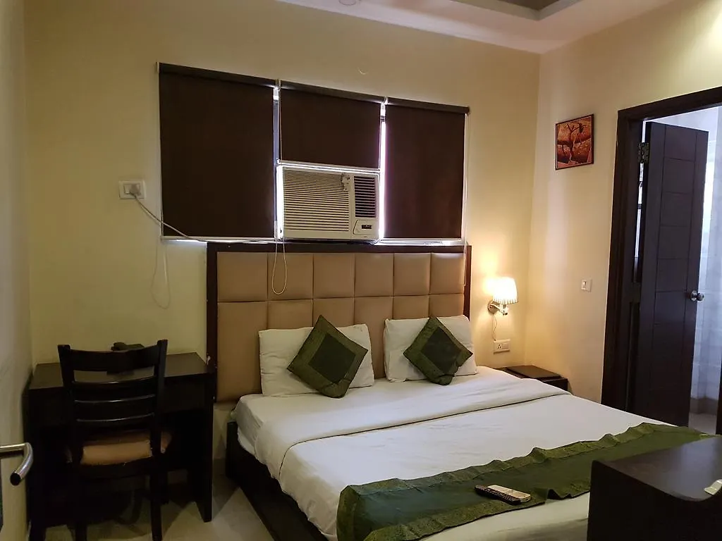 Hotel O The Olive Inn Delhi  4*, Delhi (National Capital Territory of India) India