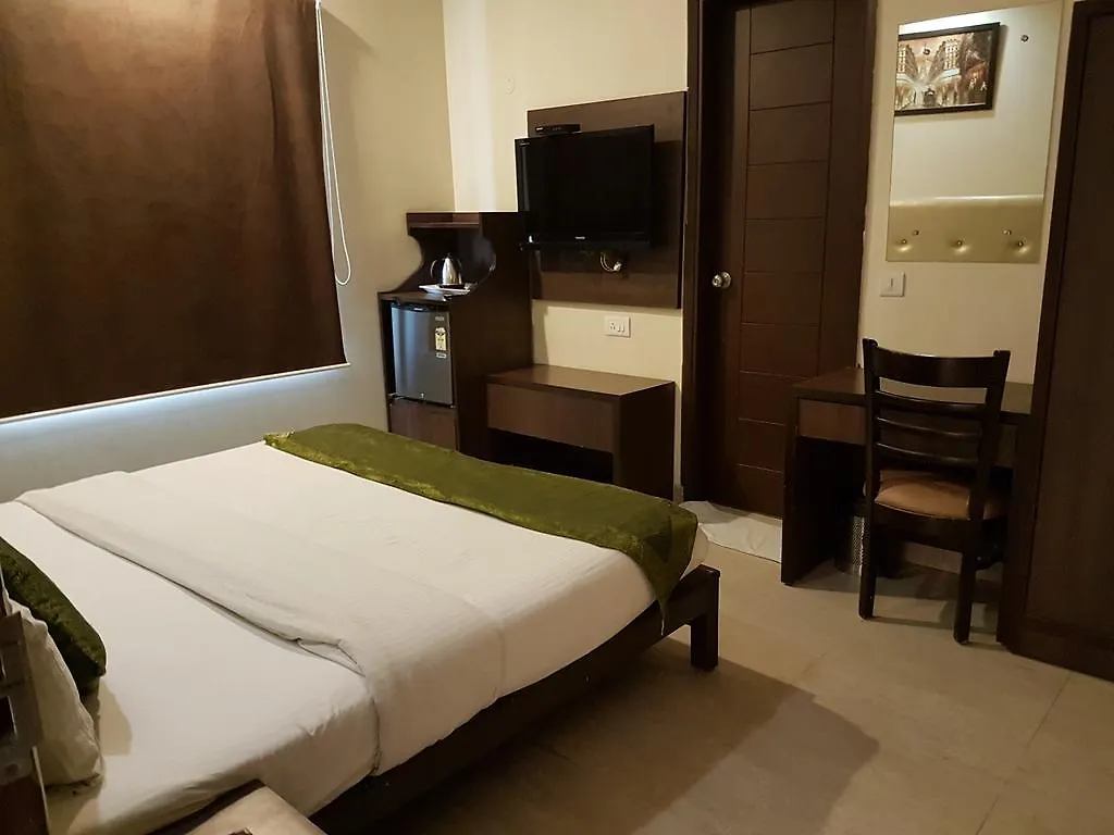 Hotel O The Olive Inn Delhi  Delhi (National Capital Territory of India)