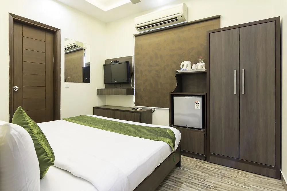 ****  Hotel O The Olive Inn Delhi  India
