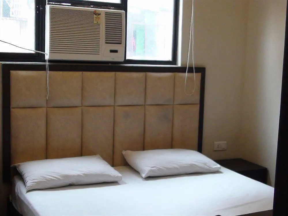 Hotel O The Olive Inn Delhi