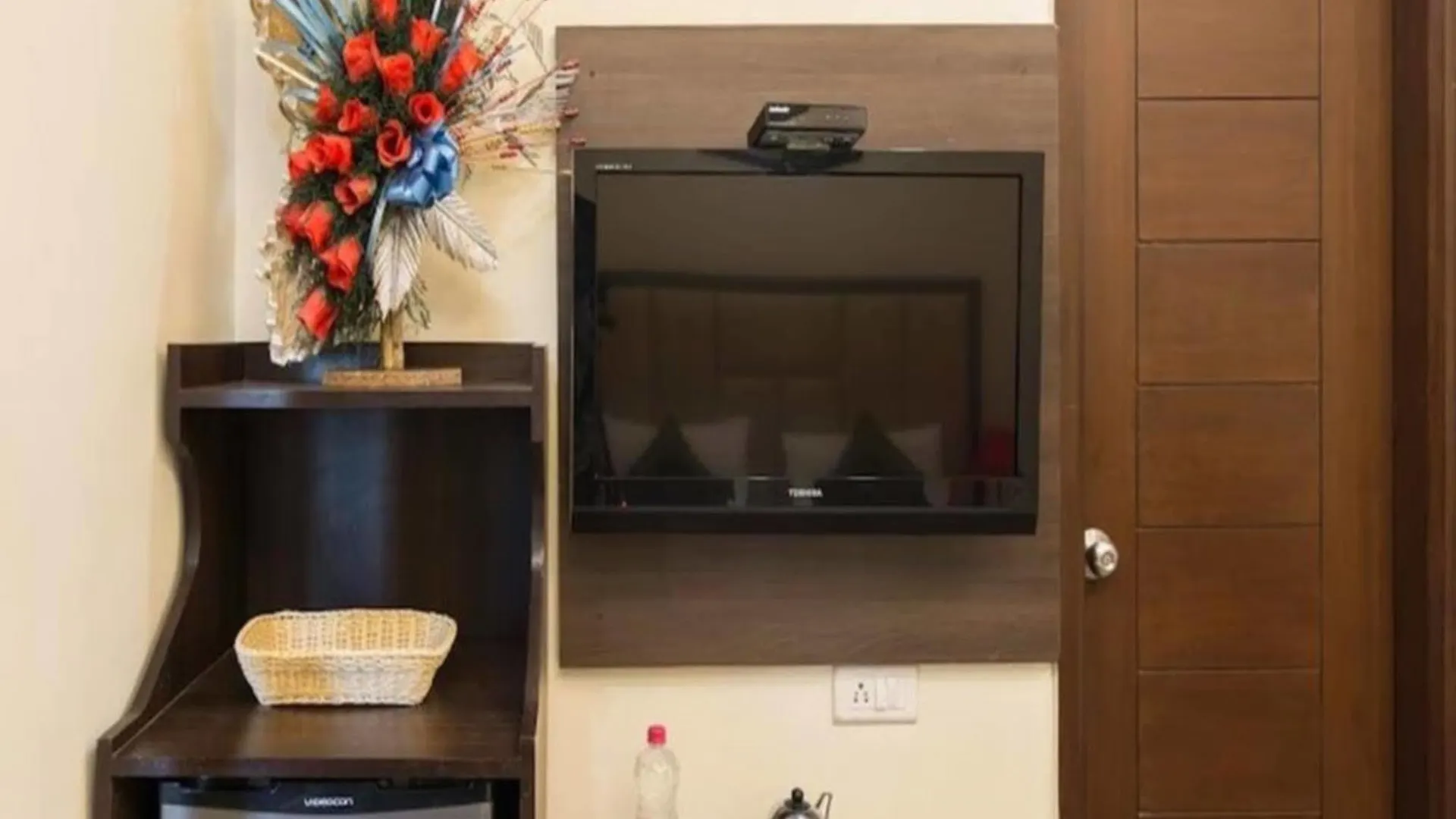 Hotel O The Olive Inn Delhi   Delhi (National Capital Territory of India)