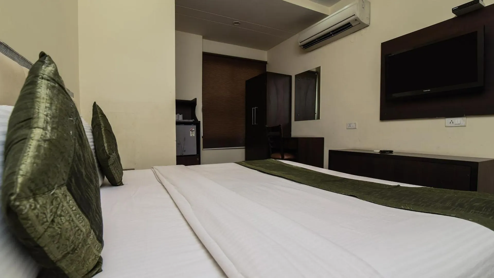 ****  Hotel O The Olive Inn Delhi  India