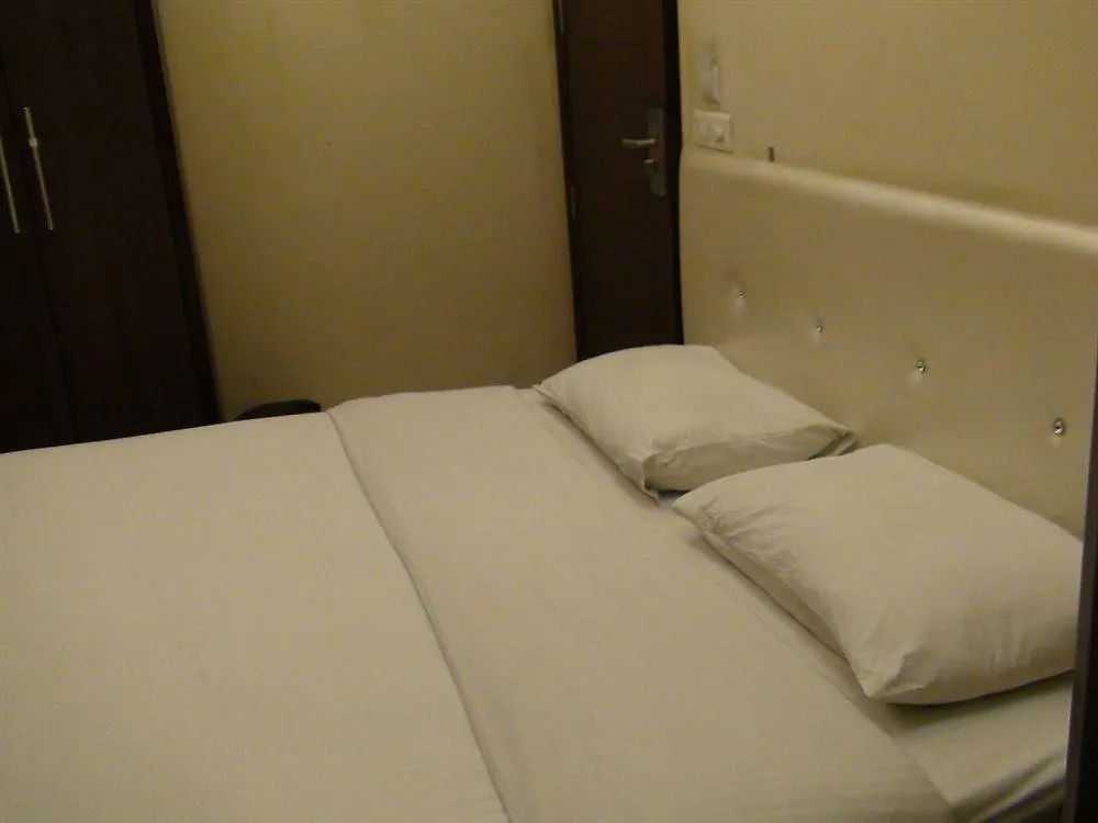 Hotel O The Olive Inn Delhi  Delhi (National Capital Territory of India)