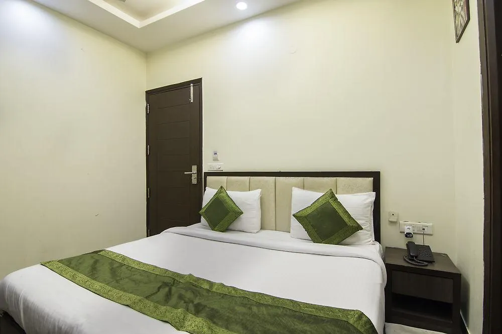 Hotel O The Olive Inn Delhi  4*, Delhi (National Capital Territory of India)
